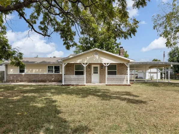 806 Gamble Rd, Centerton, AR 72719
