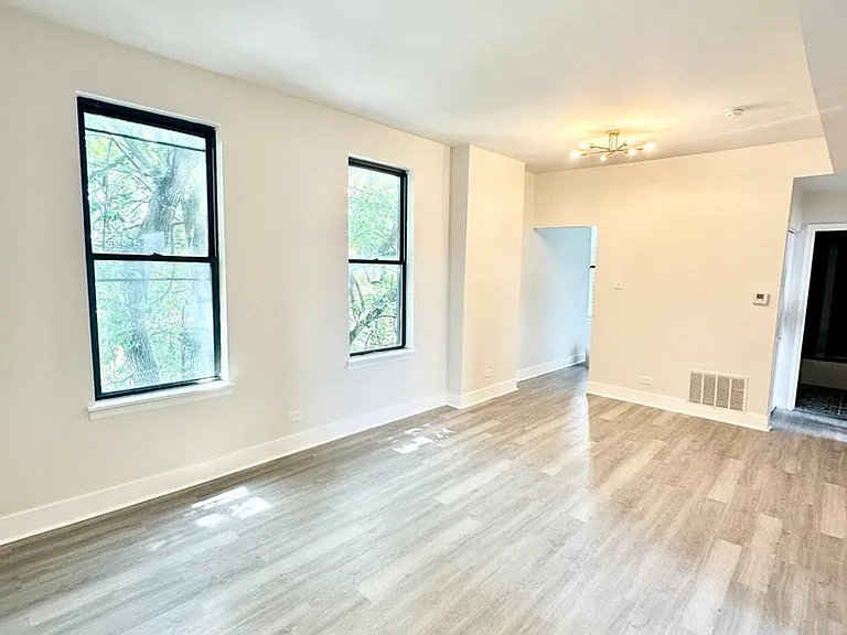3008 W 23rd St #1B — Photo 6