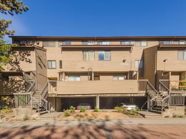 8040 Colonial Dr #213, Richmond, BC V7C 4V1