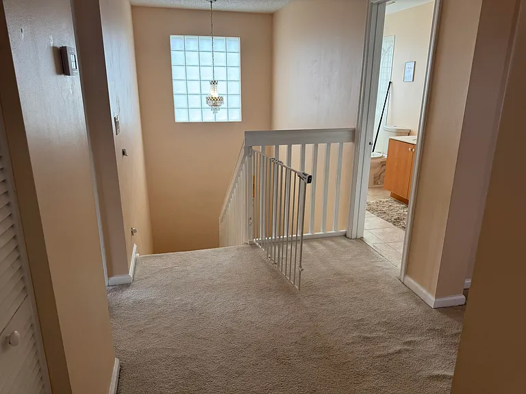 6457 Adriatic Way — Photo 23