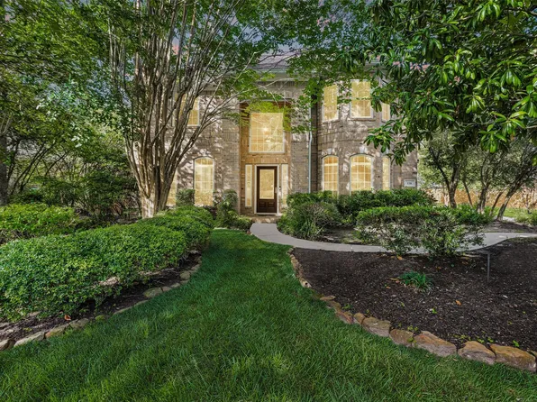 138 S Evangeline Oaks Cir, Conroe, TX 77384