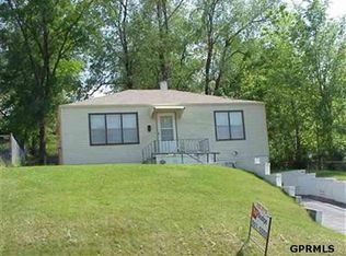 3337 Ruggles St, Omaha, NE 68111