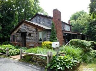 36 Webster Ave, Ronkonkoma, NY 11779