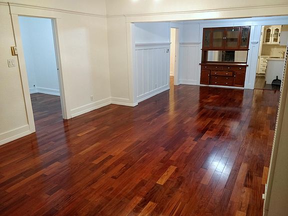 4th image of 4616 Orchard Ave #4616