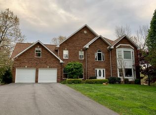 1748 Cobblestone Dr, Cookeville, TN 38506