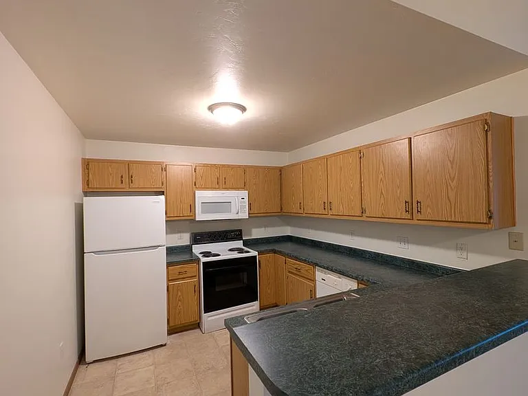 1053-63 Stillmeadow Ln #73 — Photo 2