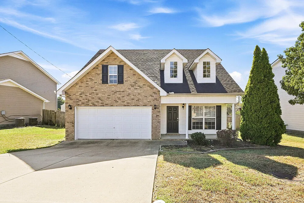 3 bed, 2.5 bath, 1871 sqft, $2,315 — Photo 1