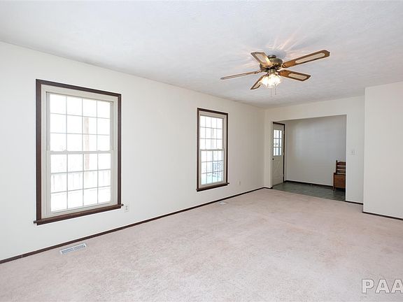 2nd image of 212 County Road 1225 E