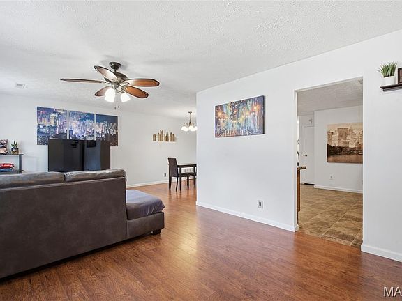 4th image of 3200 West Blvd