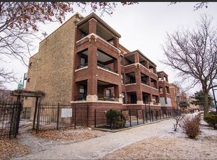 4202 W Washington Blvd #1, Chicago, IL 60624