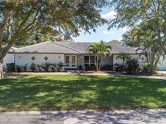3rd image of 3181 NW 107th Ave