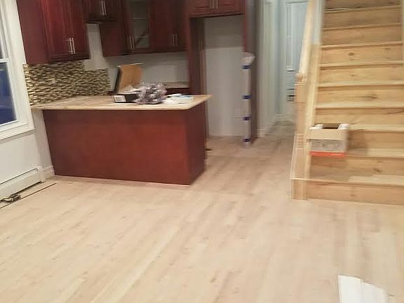 5th image of 14817 Linden Blvd