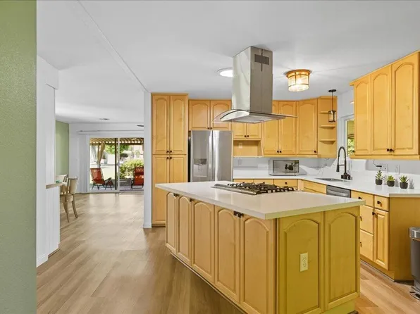 379 Avenida Andorra, Cathedral City, CA 92234