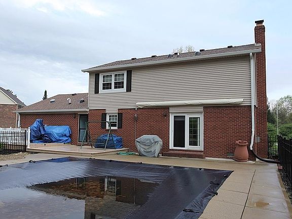 2nd image of 5103 Kingsbury Dr