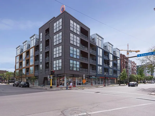 1211 Lagoon Ave Unit 202, Minneapolis, MN 55408