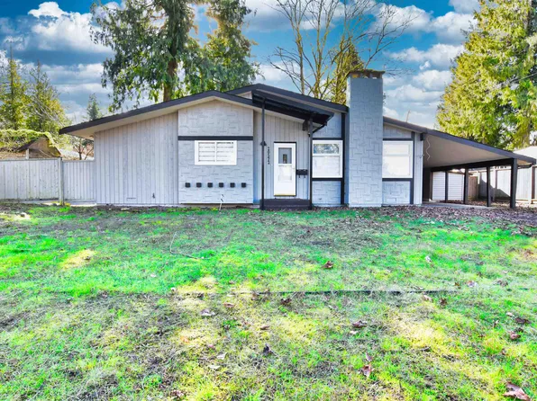20572 43rd Ave, Langley, BC V3A 3C2