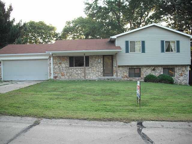 Tri Level home waiting for you