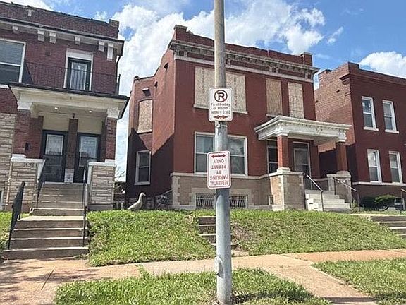 3rd image of 4515 Red Bud Ave