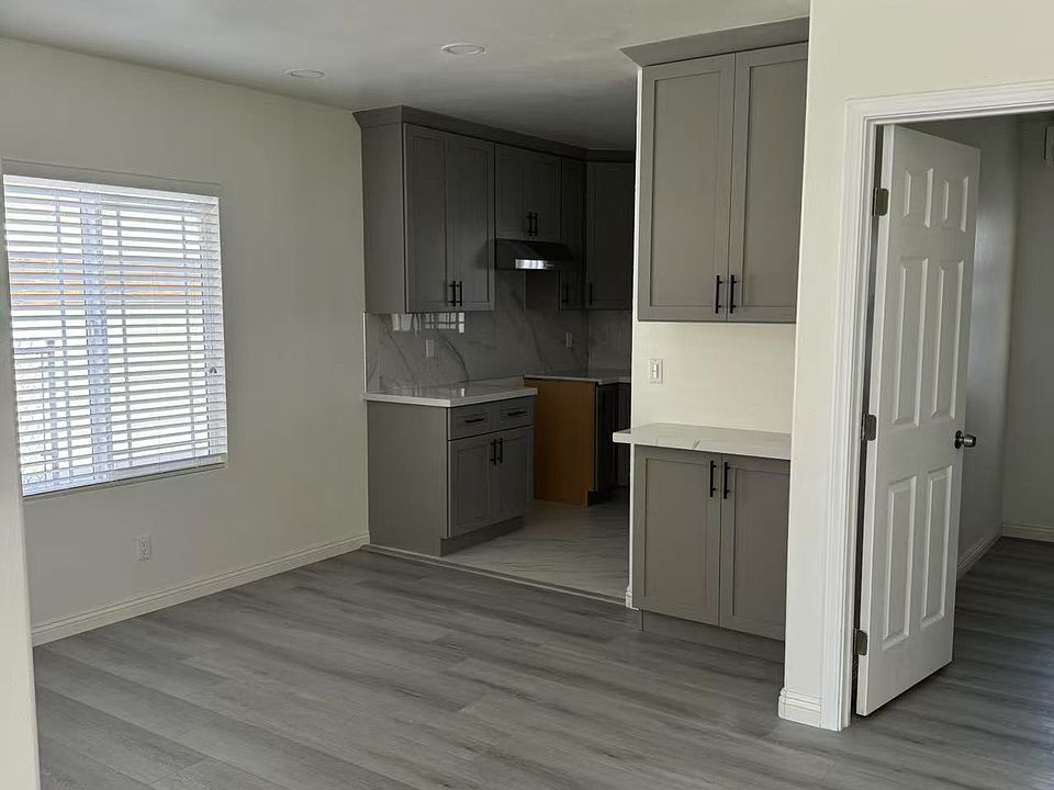 1st image of 3726 Ellis Ln #A