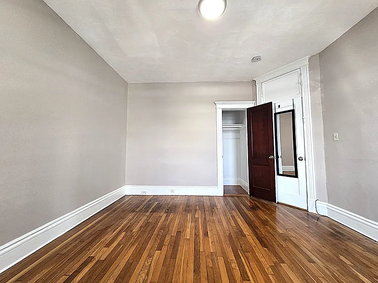 25 Alton Pl #2R — Photo 9