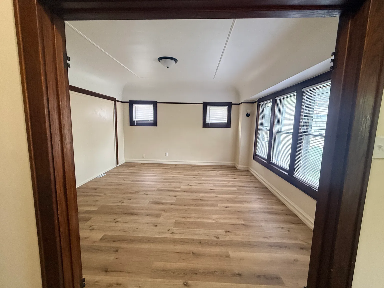 3 bed, 2206 sqft, $1,500 — Photo 3