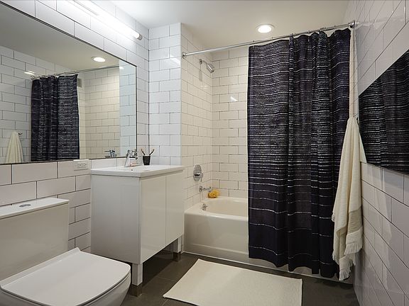 4th image of 331 E Houston St APT 9C