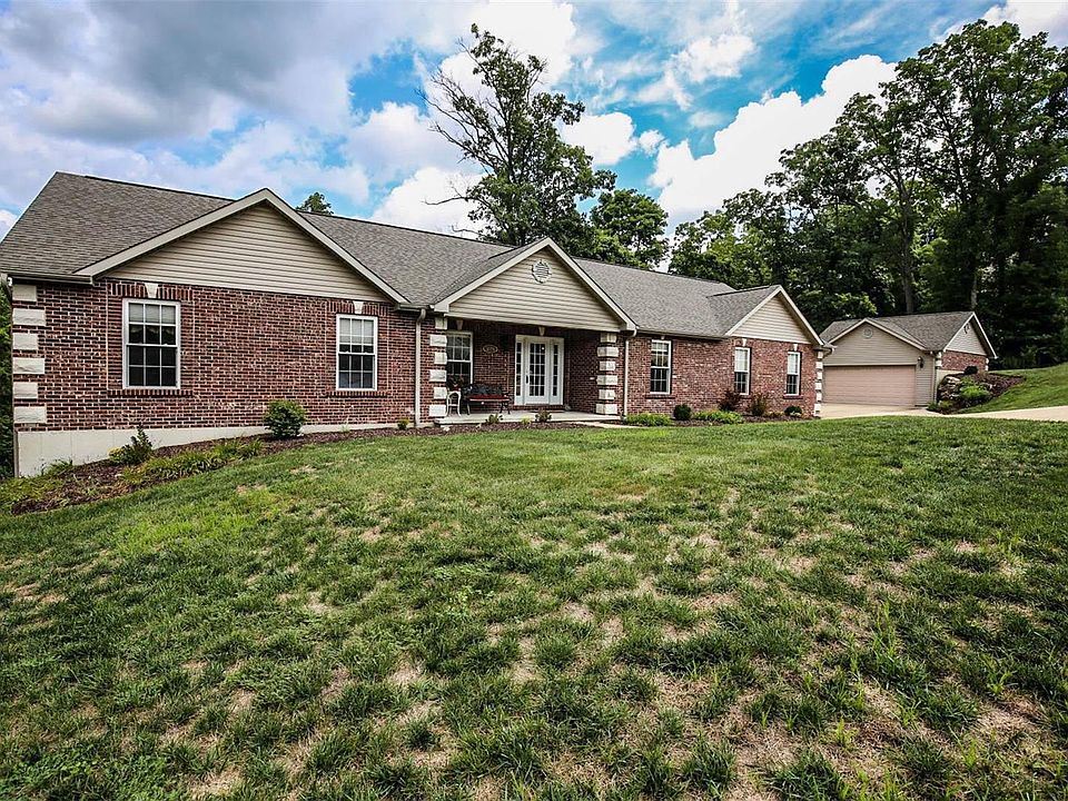 1st image of 3874 Olde Mill Dr