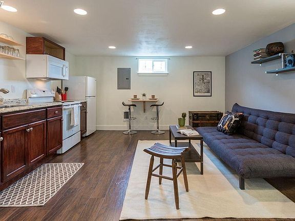 Kitchen/Living
