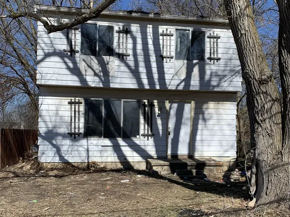 1145 Laport Ave, Mount Morris, MI 48458