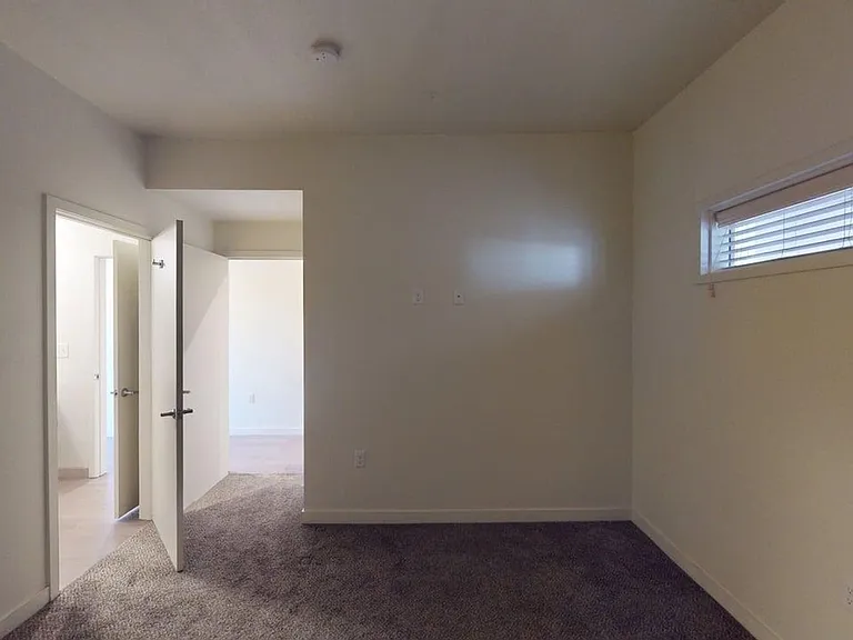 Platinum Apartments — Photo 35