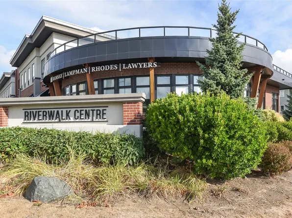 1978 Cliffe Ave #308, Courtenay, BC V9N 2L1