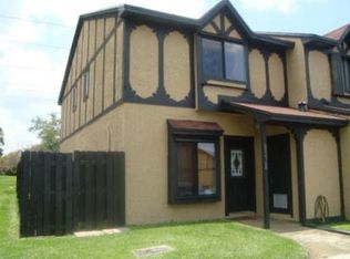 9312 NW 44th Ct, Sunrise, FL 33351