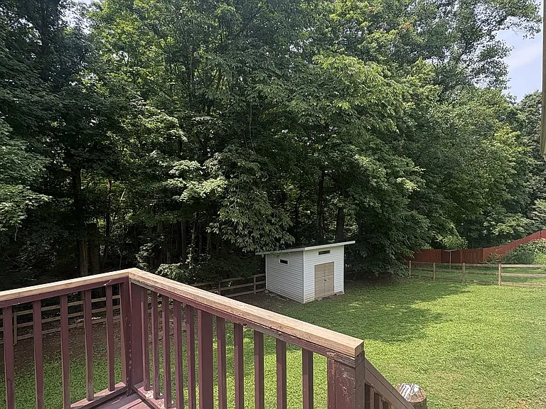 1015 Morriswood Ct — Photo 17