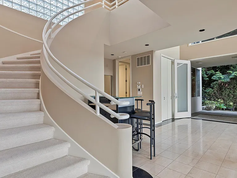 4812 Lake Washington Blvd NE — Photo 21