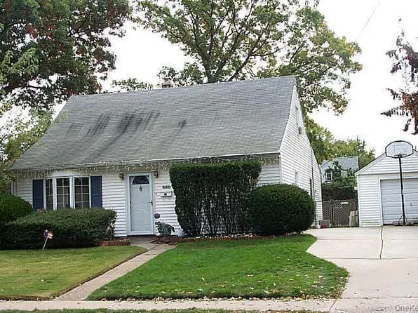 650 Eagle Avenue, West Hempstead, NY 11552