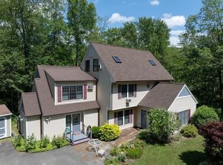 123 Maplewood Cir, Amherst, MA 01002