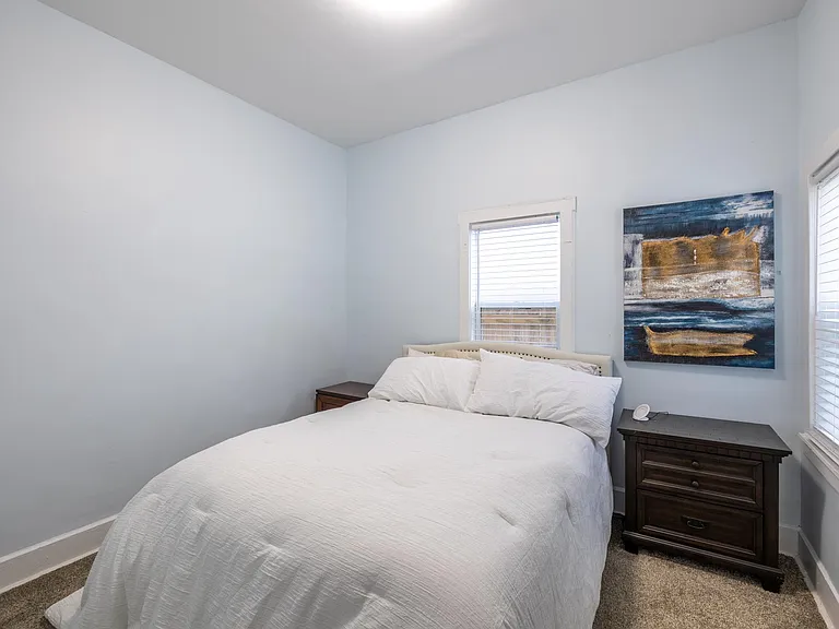 2205 Pleasant St — Photo 11