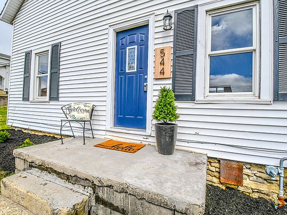 2nd image of 544 Michigan St