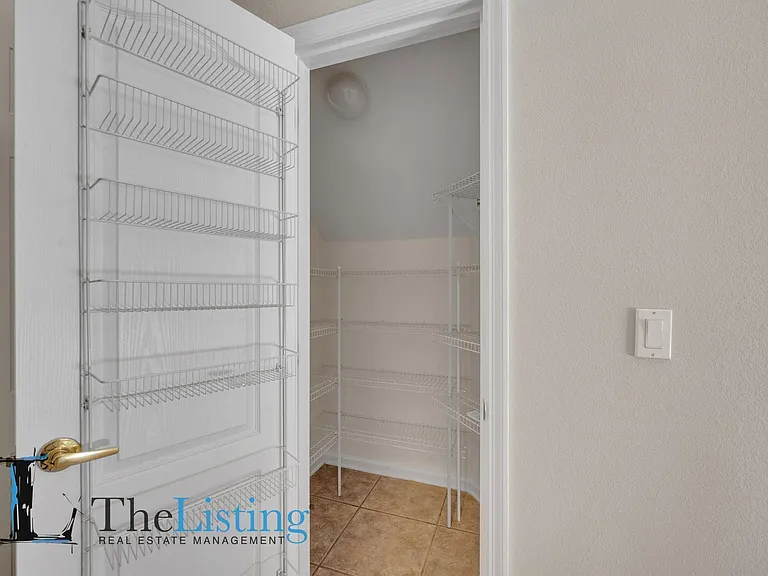 2872 Spring Heather Pl — Photo 15