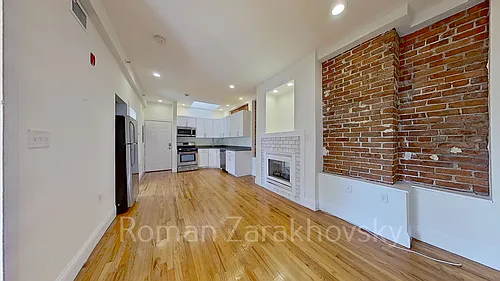 10 Brainerd Rd #48 Photo 1