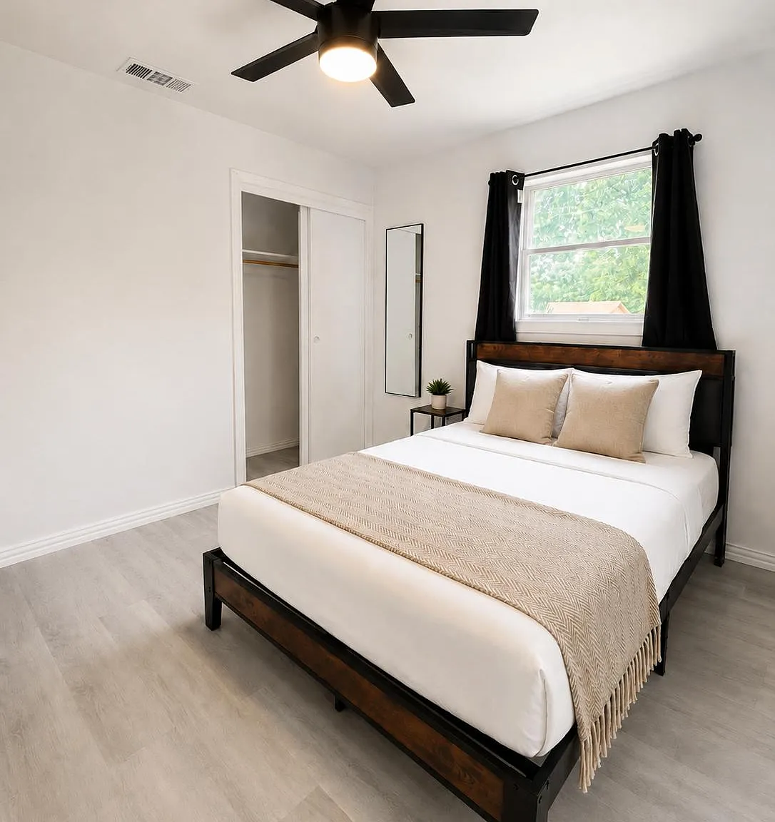 4 bed, 3.0 bath, 2108 sqft, $849 — Photo 3