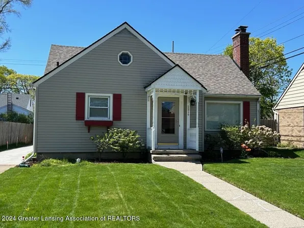 2214 Fairfax Rd, Lansing, MI 48910