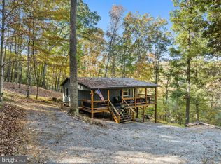 15 Meadow View Dr, Lost River, WV 26810