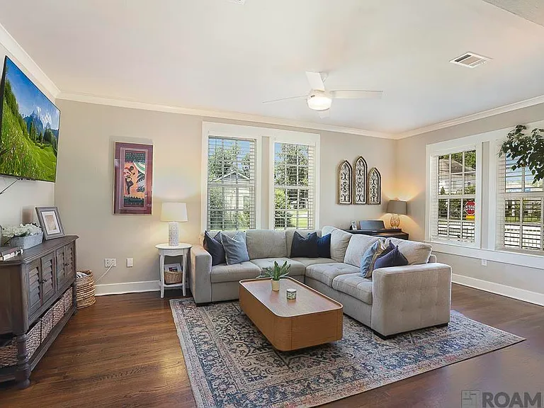 1408 Stephens Ave — Photo 5