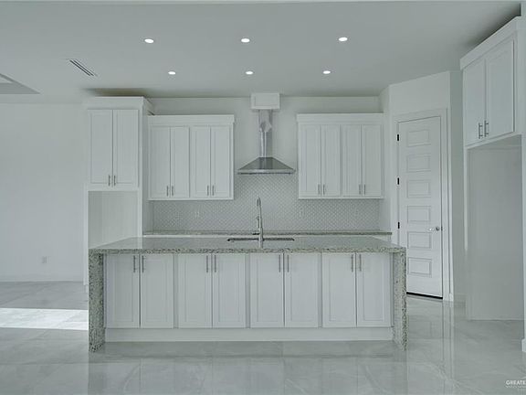 3rd image of 3305 Madison Ave