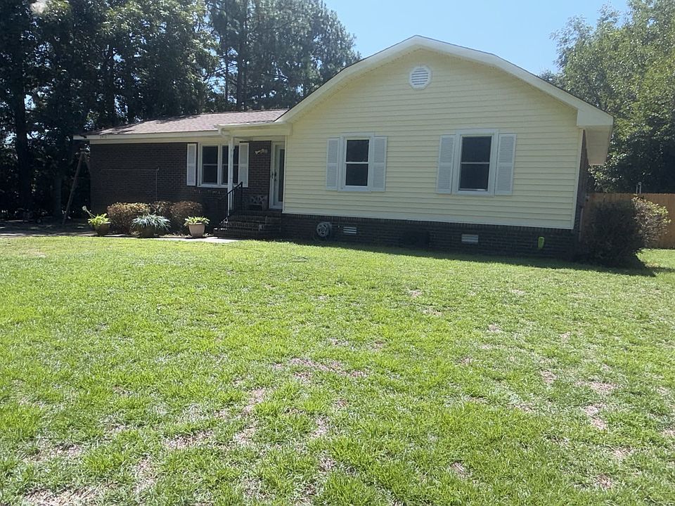 1st image of 2412 Springhill Rd