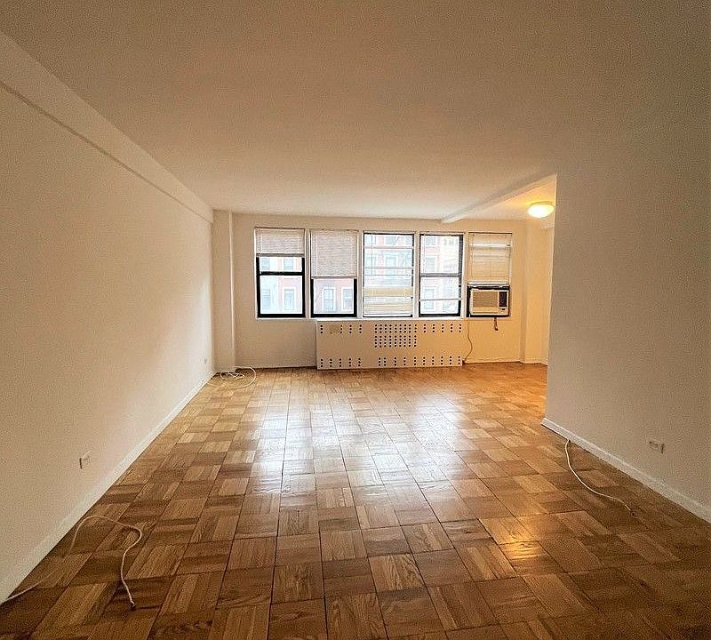 1st image of 241 E 76th St APT 3G