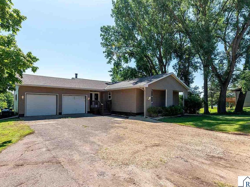 1st image of 33385 Sibley Heights Ln