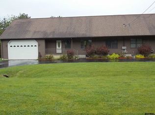 34 Fonda Rd, Waterford, NY 12188