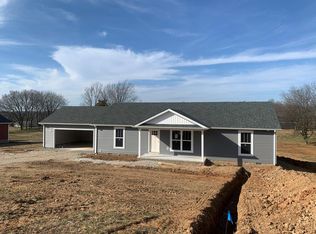 236 Anne Claire Ln, Cave City, KY 42127